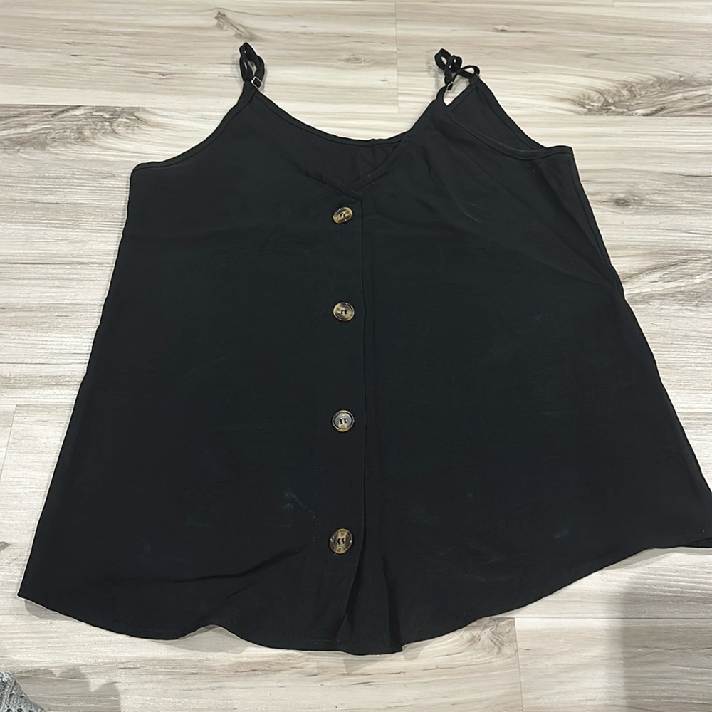 Women’s button up tank - medium